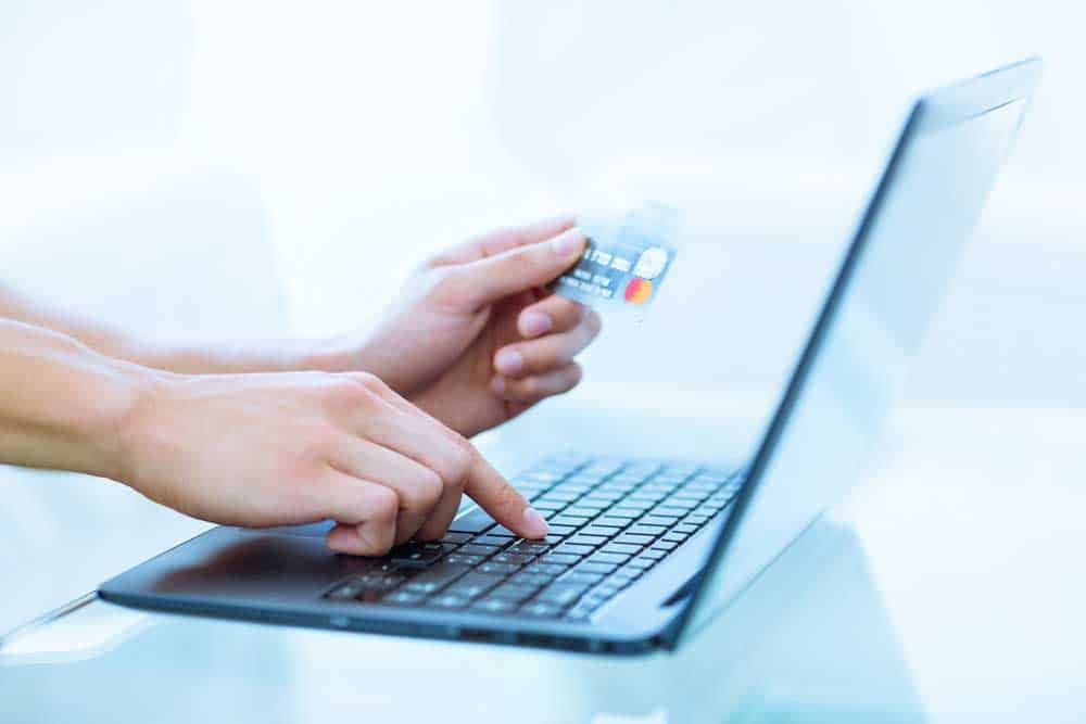 Paying with Mastercard online